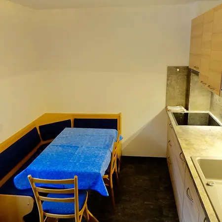 Haus Talblick Guest house Lermoos