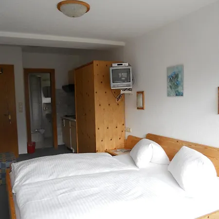 Haus Talblick Guest house