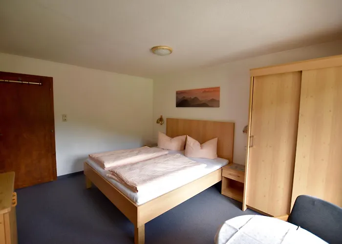 招待所 Haus Talblick